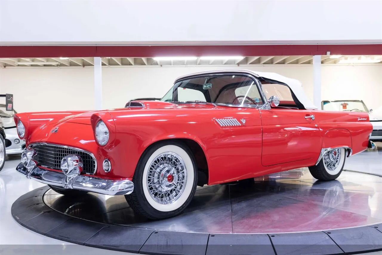1955 Ford Thunderbird